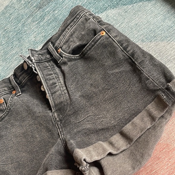 Levis Women's Black Denim Wegie Shorts - Picture 8 of 12